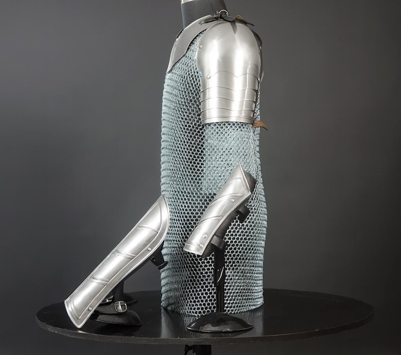 Men's Medieval Knight Armor Set: Steel Gorget Pauldron, Chainmail Shirt, LARP Cosplay image 6