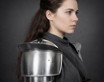 Women's Knight Single Pauldrons & Gorget Armour Set: Medieval Shoulder Costume For Women LARP, Cosplay