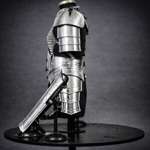 Brave Lady Knight Full Suits Armor Set: Handmade Elven Corset, Bracers, Pauldrons LARP, Cosplay image 6