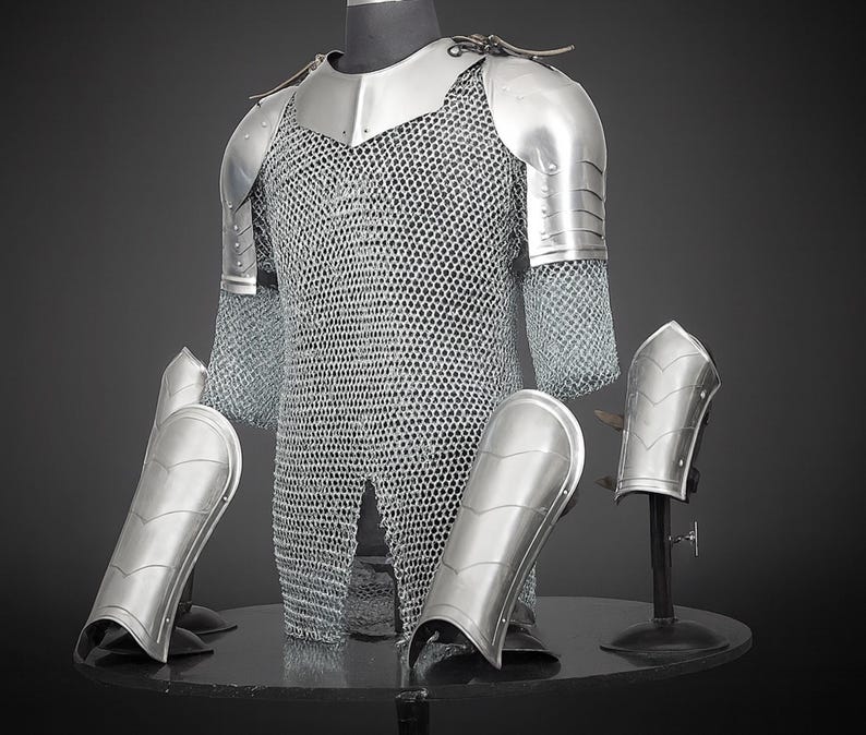 Men's Medieval Knight Armor Set: Steel Gorget Pauldron, Chainmail Shirt, LARP Cosplay image 3