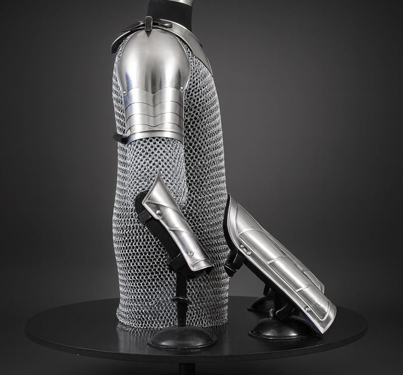 Men's Medieval Knight Armor Set: Steel Gorget Pauldron, Chainmail Shirt, LARP Cosplay image 5