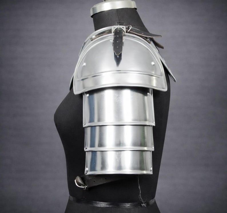 Female Knight Pauldron With Gorget & Shoulder Armor Set: LARP, Cosplay ...