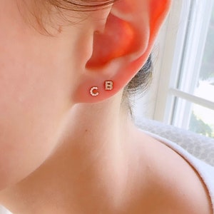 Minimalist diamond earrings, crystal earrings, stacking earrings, gold jewelry, dainty jewelry, cartilage stud, minimalist earrings