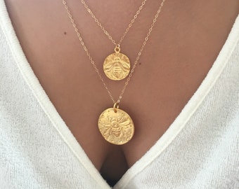 The Red Bee Necklace in Gold (46cm) main image 1
