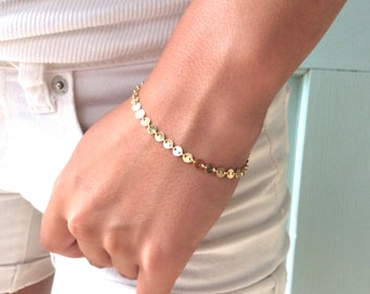 14k Gold Filled Disc Bracelet: Dainty Layering Bracelet