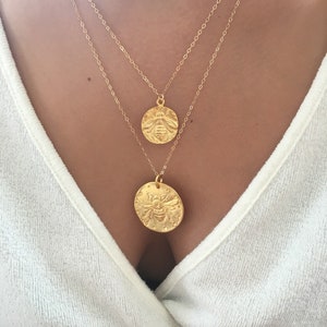Gold Bee Necklace, queen bee necklace, Gold disc necklace, layering necklaces, Gold Necklace, Coin Necklace, Gold coin necklace, stacking