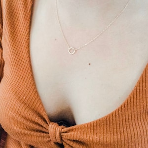Minimal Dainty Circle Necklace, Dainty Necklace, Delicate Layering Chain, Open Circle Pendant, 14k Gold Fill, Sterling Silver Necklace