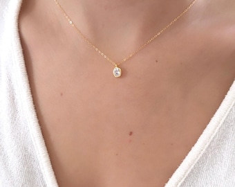 Tiny Gold Necklace, Dainty Gold Necklace, Gold necklace, oval crystal drop necklace, Minimalist Necklace, Gifts for her, dainty necklace