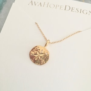 Gold sand dollar necklace, mothers day gift, gifts for her, Handmade Jewelry, Dainty necklace, gold necklace, minimalist, Mom Gift, Birthday