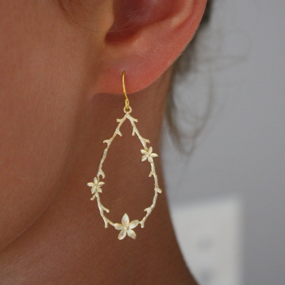 Twig jewelry Gold Earrings Dainty Gold Earrings Floral Etsy