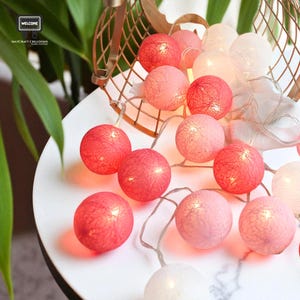 Innen hängendes feenhaftes Licht, dekorative geführte Partylichter, geführte Schnur verzieren Beleuchtung, Weihnachtswand-Nachtbatterielampen