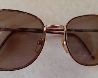 Vintage tortoise shell bifocal sunglasses.