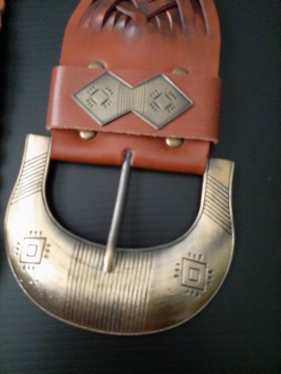 Vintage Gabi size Med leather belt. Southwest wov… - image 3