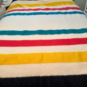 Vintage 4point Hudson Bay wool blanket