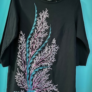 Vintage Bob Mackie sequined dressy black three-quarter length sleeve wearable art T-shirt slits on side XS sea theme