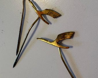 Vintage lot of three brass Lufthansa Airlines lapel hat pin HTF