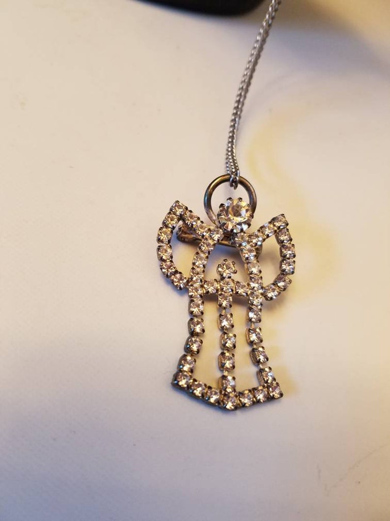 Vintage Rhinestone angel pendant pin Articulating Rhinestone Angel necklace statement pendant rhinestone necklace with 17 in chain. bild 1