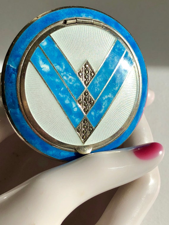 Art Deco Compact Marcasite V is for Victory War Co