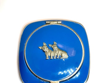 Poudre rouge compacte Scotties 1930 émail bleu Evans à collectionner vintage maquillage secret fard à joues compartiment mignon cadeaux pour son amoureux des chiens Scotty