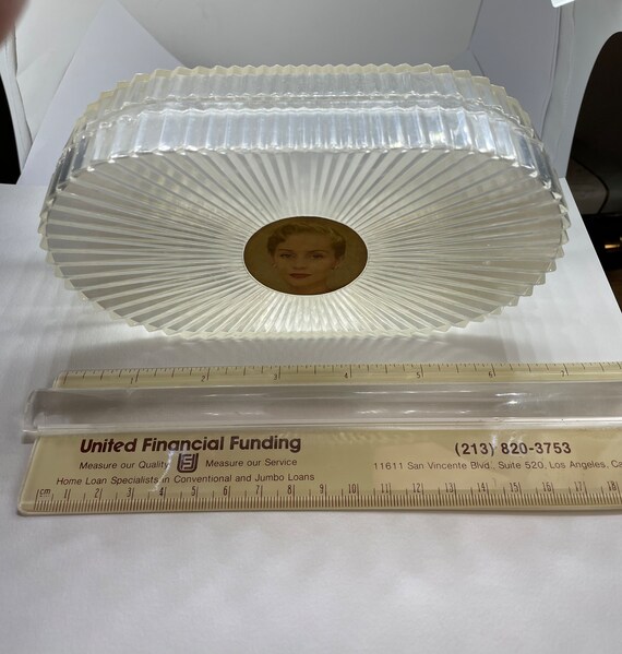 Beautiful Helena Rubinstein Vintage 1950 Lucite G… - image 2