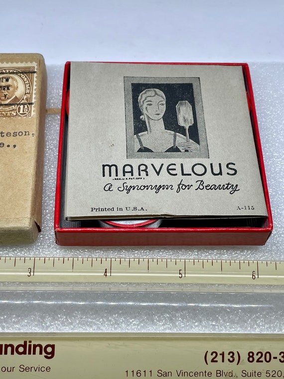 RARE Richard Hudnut Marvelous Face Powder Sample Tria… - Gem