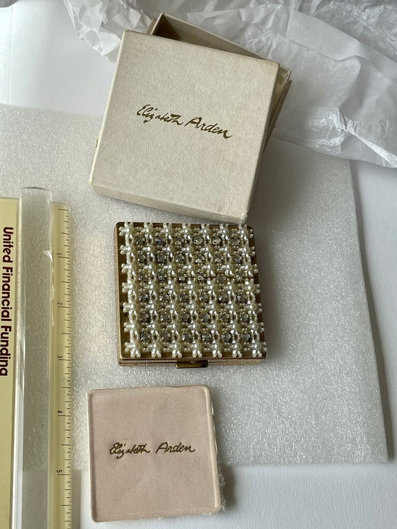 Unused Vintage Elizabeth Arden Jeweled Compact Exa