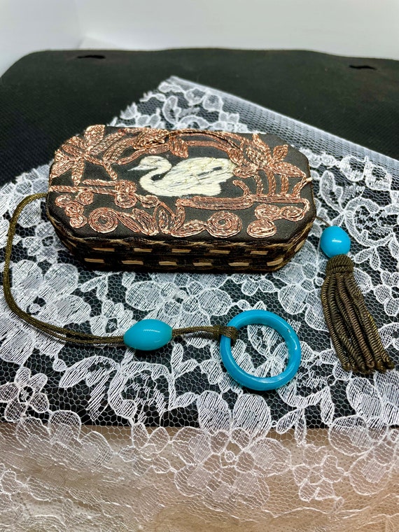 Peking Glass Duck Compact Rouge Antique Dance Makeup Purse  