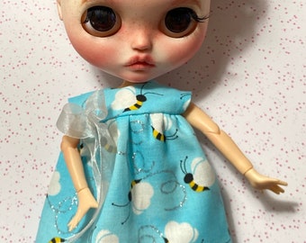 Cute retro little  Baby Doll Blythe Dress