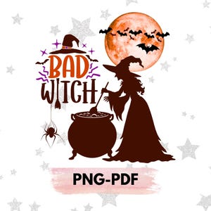 Puede incluir: Ilustración digital de una bruja removiendo un caldero bajo una luna llena con murciélagos. El texto "BAD WITCH" se muestra encima del caldero. Una araña cuelga del texto. La imagen está etiquetada como "PNG-PDF".
