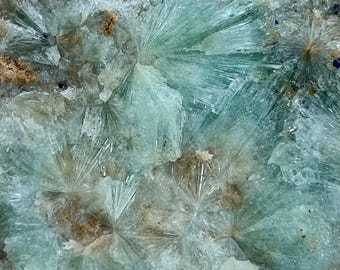 37 gm Star shape Aragonite Crystal Cluster Specimen Crystal from Afghanistan