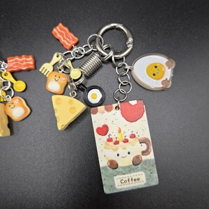 Porte-clés à thème petit-déjeuner | Acrylique et métal de haute qualité