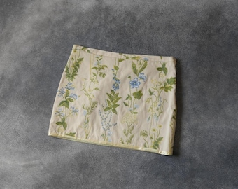 1990s Alexander McQueen "Teorema" Flower Embroidered Mini Skirt VINTAGE