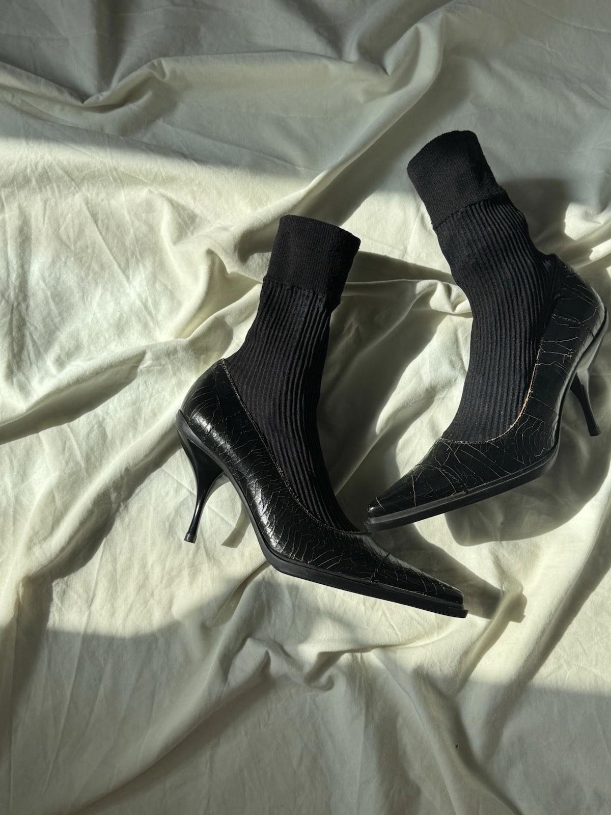 NEW FW2001 Miu Miu Cracked Leather Attached Sock Ancle Heels