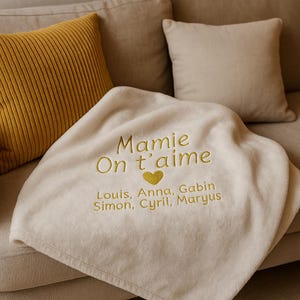 Ultra soft and embroidered personalized blanket. Large adult blanket 150x200 cm, gift idea for Mother&#39;s Day, grandmothers, dad, family