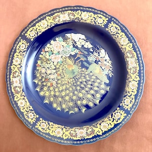 Magnificent Vintage Moroccan “Taous” Porcelain Plate 1980s | Collectible Decorative Dish with Peacock & Golden Accents