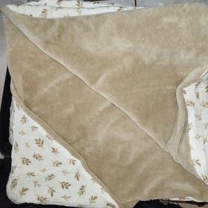 Bath cape
