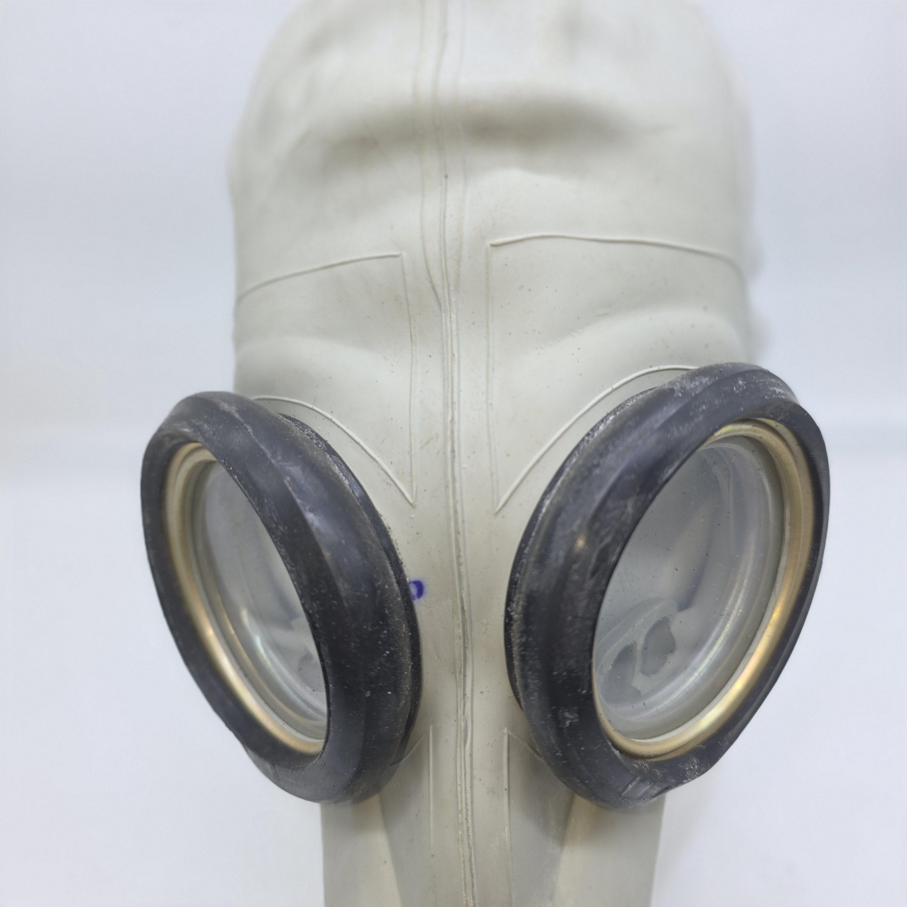 Soviet GP5 Gas Mask Gray With Black Eye Rims Set – Collectible Military ...