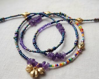 Cuentas de cintura de amatista con cascabeles, joyería corporal africana para el vientre