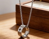 Minimalist Cross Band Ring Set — photo 10