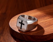 Men’s Signet Cross Ring — photo 9