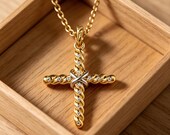 14K Gold Cross Pendant — photo 7