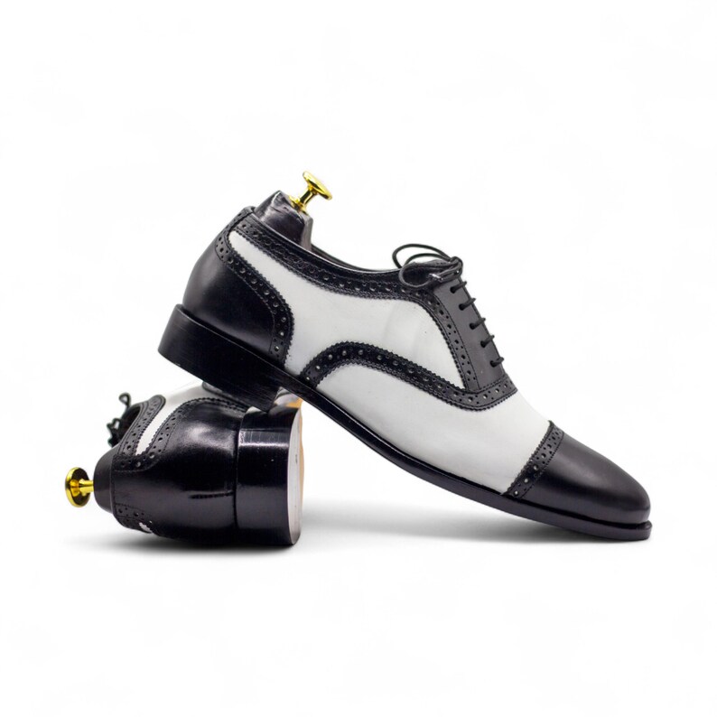 Styled with a suit for weddings, business meetings, or formal occasions, adding a refined look to any outfit.