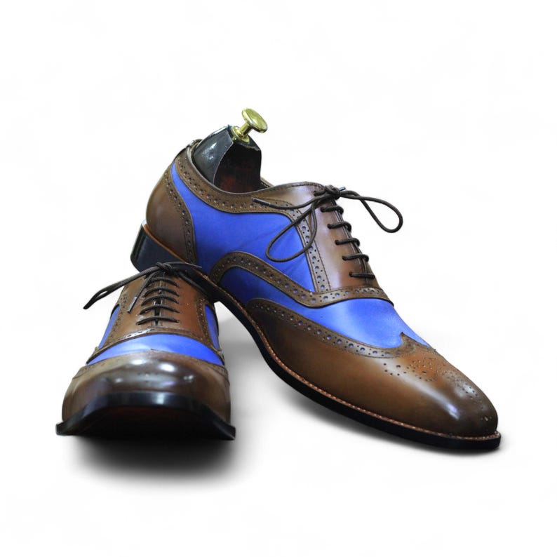 Front view of handmade brown & blue leather lace-up wingtip brogue shoes, perfect for formal occasions.