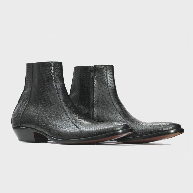 Front view of Handmade Men’s Black Python Texture Zipper Boots showing premium full-grain leather and stylish python pattern.