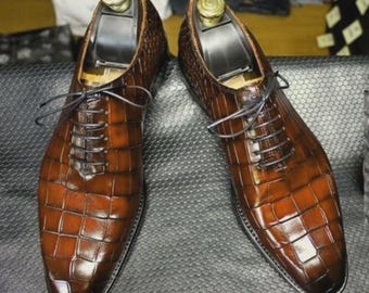 Handmade Maroon Alligator Print Leather Oxford Shoes | Whole Cut Alligator Print Burgundy Shoes | Purple Shoes | Men Shoes | Designer Shoes
