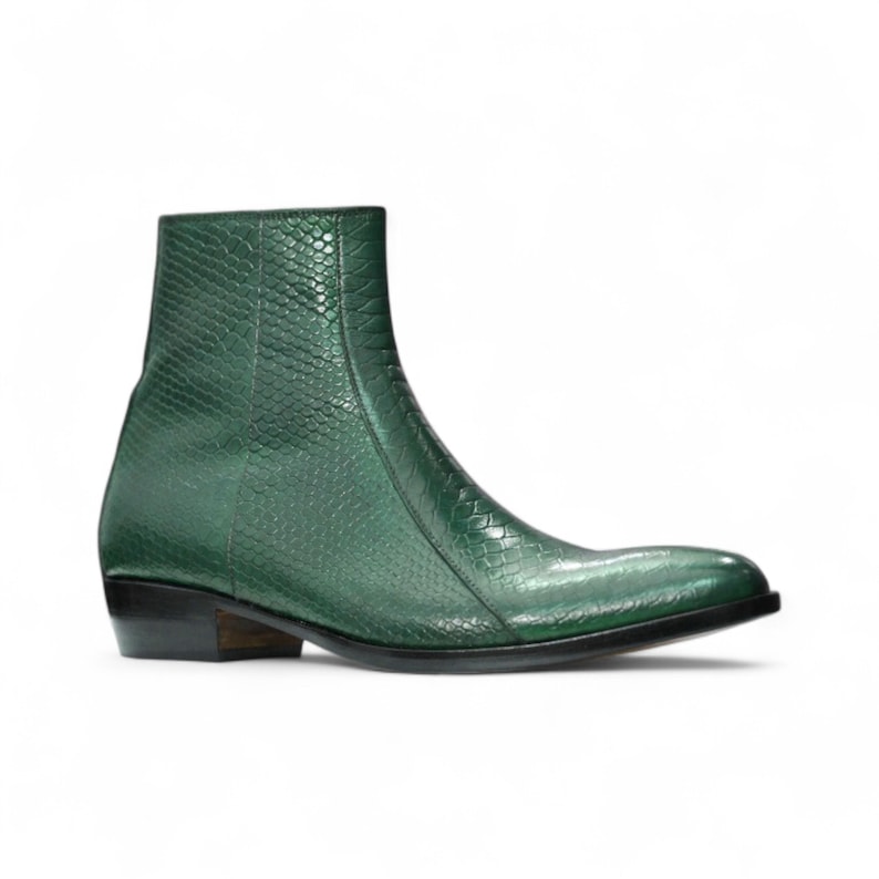 Rear view of men’s Green zipper boots, highlighting durable heel and sturdy construction for riding or casual wear.