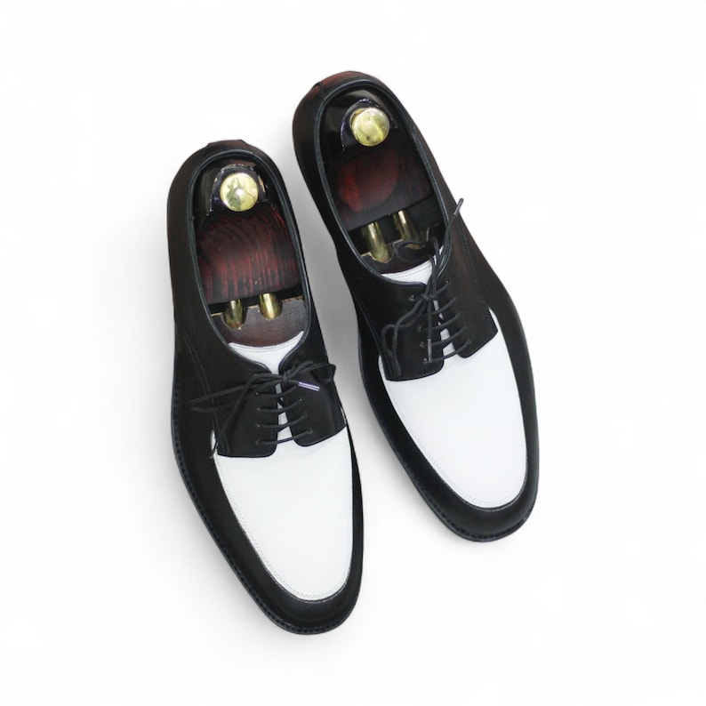 Insole close-up showing soft leather and cushioned comfort for extended wear.