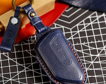 Personalized HandSewn genuine leather Car Key Fob Cover for VW Mk8 Golf 8 R Polo Tiguan Skoda Octavia Kodiaq Karoq Seat Cupra Ateca Leon