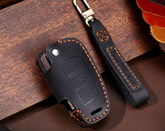 Personalized Leather Car Key Fob Cover for  Audi A1 A3 A4 A6 A8 Quattro Q3 Q7 S3 S6 RS3 RS6 R8 TT TTS 3 Buttons Flip Key Case Cover