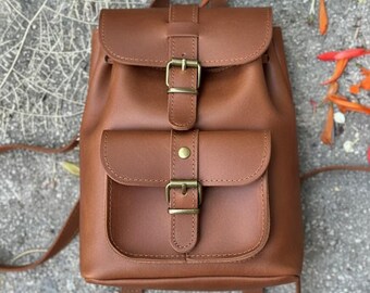Leather Backpack Mini: Handmade Vintage-style Tiny Shoulder  display picture 1
